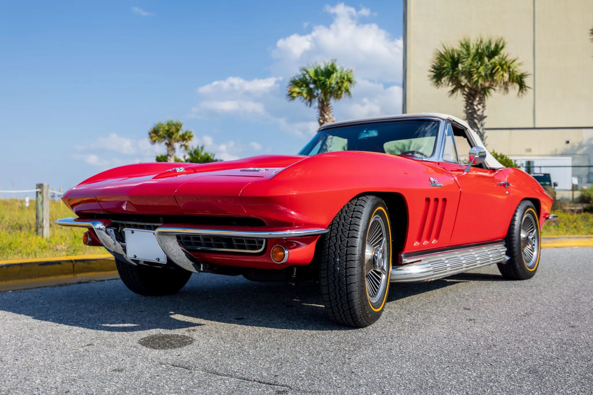 1966-chevrolet-corvette-hwcahtkp
